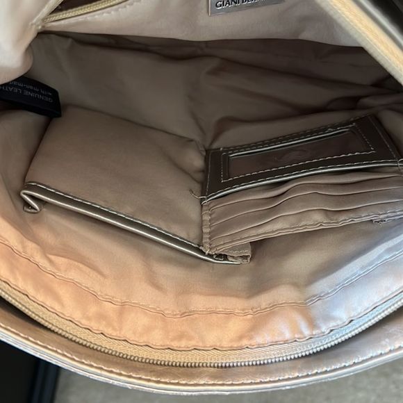 Giani Bernini Purse‼️  - Picture 7 of 10